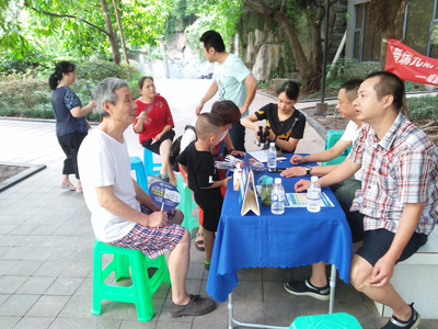 医社联动，共筑社区健康“连心桥”——论社工链接医疗资源与营养健康咨询服务的重要性